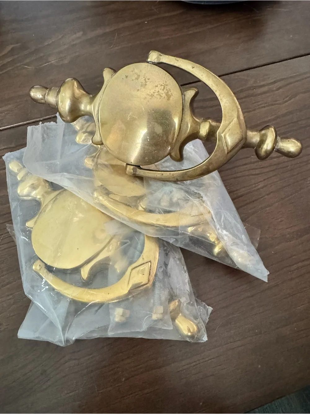 Antique-Style Brass Door Knocker Gold Finish